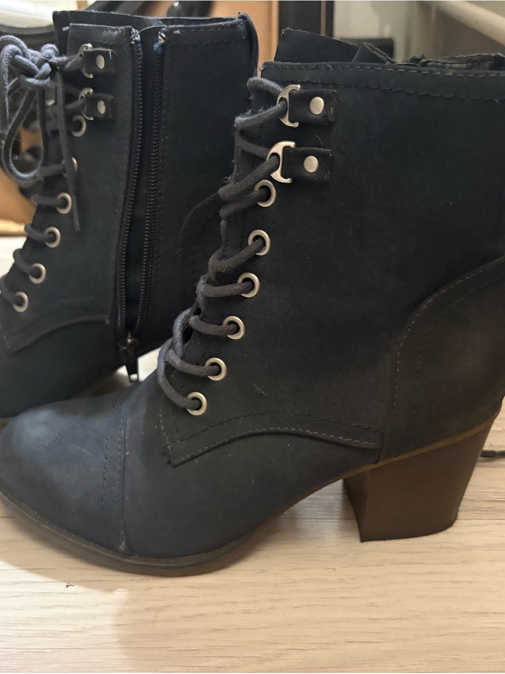 Madden Girl Womens Navy Lace-Up Block Heel Ankle Boots